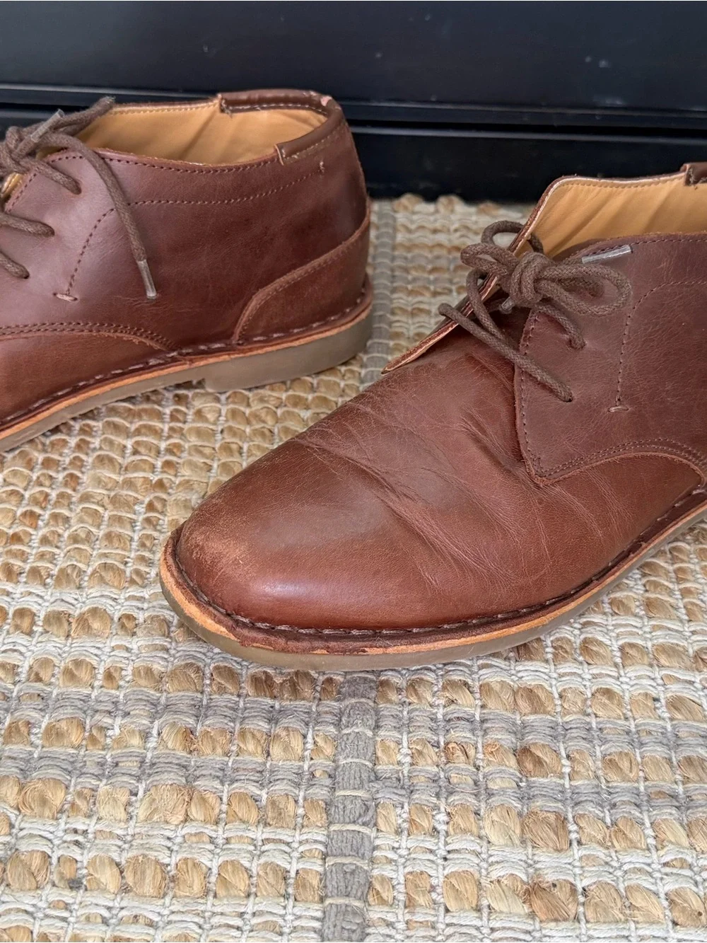 Kenneth Cole brown leather